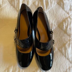 Calvin Klein black patent 7.5 block heel